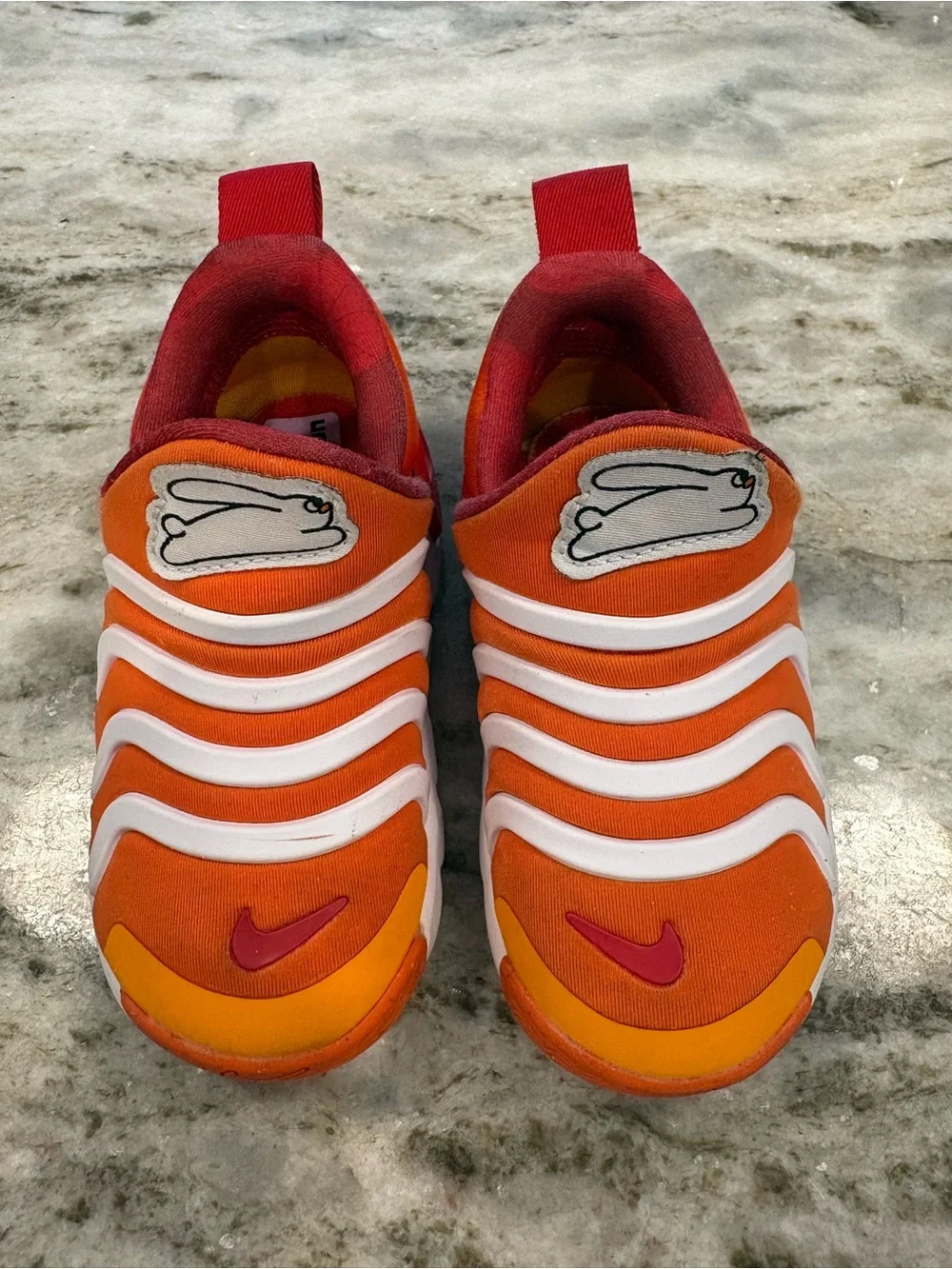 Nike easy slip